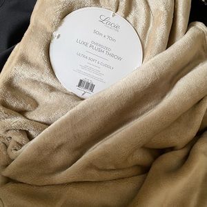 Lux Throw - Brand New!